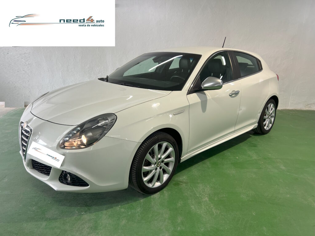 ALFA ROMEO GIULIETTA JTDM DISTINCTIVE