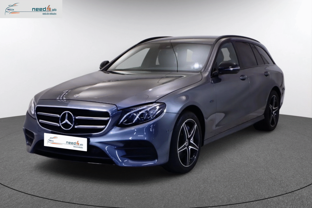 MERCEDES BENZ CLASE E 300 AMG AUTO