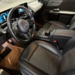 MERCEDES-BENZ  GLA 180