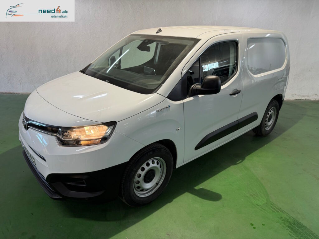 TOYOTA PROACE CITY VAN EV GX PLUS L1